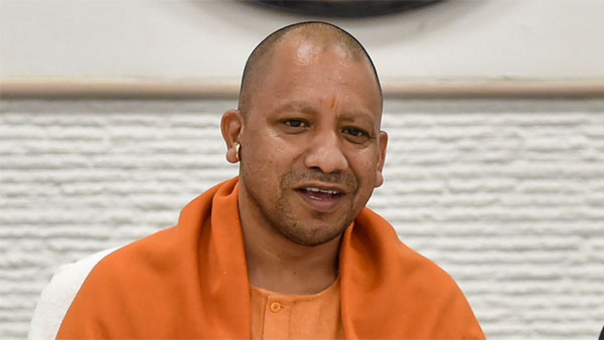 BJP MLA provokes crowd with hate song during Rama Navami procession in Hyderabad BJP MLA provokes crowd with hate song during Rama Navami procession in Hyderabad