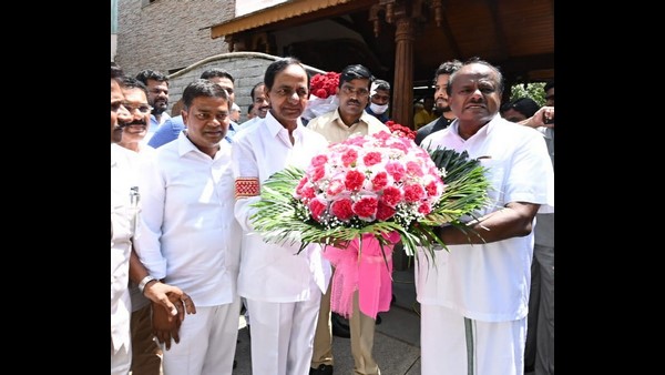 ಆತ್ಮೀಯ ವಾತಾವರಣ: