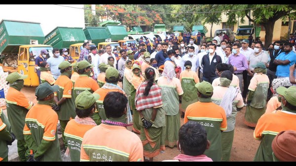 Inspection of Various Development Works in mahadevapura Zone by bbmp chief commissiner Inspection of Various Development Works in mahadevapura Zone by bbmp chief commissiner