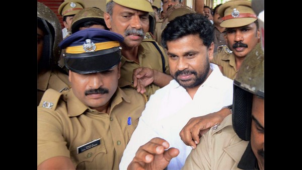 ಯಾರು ಈ ಶರತ್ ನಾಯರ್?