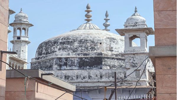 ಔರಂಗಜೇಬರ ಕಾಲದ ಮಸೀದಿ