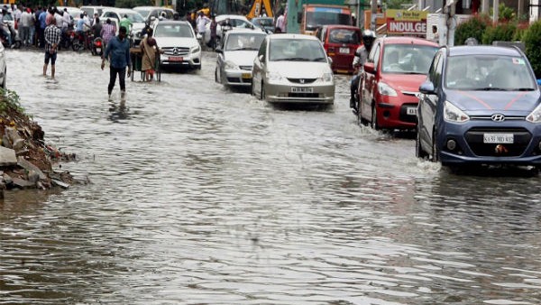 Karnataka: Heavy rain continue, school- colleges are closed in some district Karnataka: Heavy rain continue, school- colleges are closed in some district
