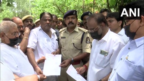 ಸಿಸಿಟಿವಿ ದೃಶ್ಯಾವಳಿ ನೋಡಿ ಕೊಲೆಗಾರರ ಬಂಧನ