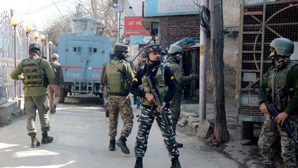 Kashmiri Pandit Shot Dead In Jammu And Kashmir Kashmiri Pandit Shot Dead In Jammu And Kashmir