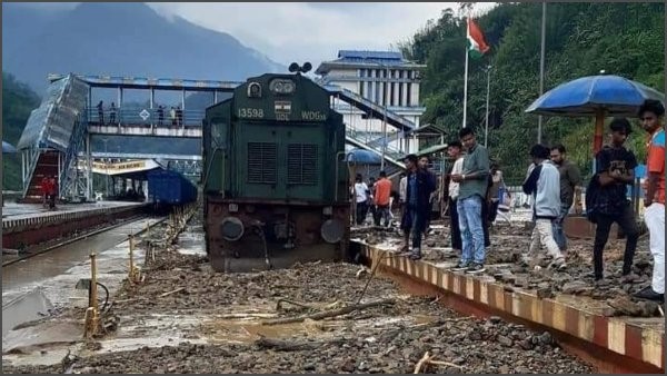 Assam Rain: IAF rescues 119 train passengers from floods Assam Rain: IAF rescues 119 train passengers from floods
