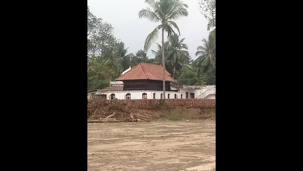 ಕೋರ್ಟ್ನಿಂದ ಮಸೀದಿ ನವೀಕರಣಕ್ಕೆ ತಡೆ