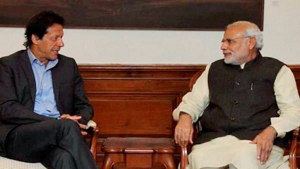 After Modi Govt Slashes Fuel Rates Imran Khan Praises India For Not Giving In To US Pressure After Modi Govt Slashes Fuel Rates Imran Khan Praises India For Not Giving In To US Pressure