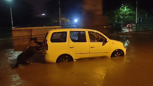 Bengaluru Rains: Incessant Heavy Rain disrupted Traffic across city Bengaluru Rains: Incessant Heavy Rain disrupted Traffic across city