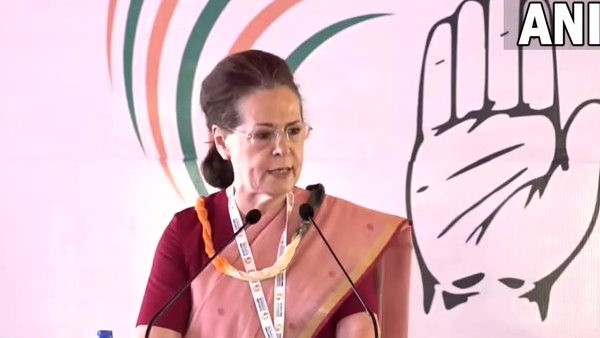 Congress Chintan Shivir: Sonia targets PM Modi Congress Chintan Shivir: Sonia targets PM Modi