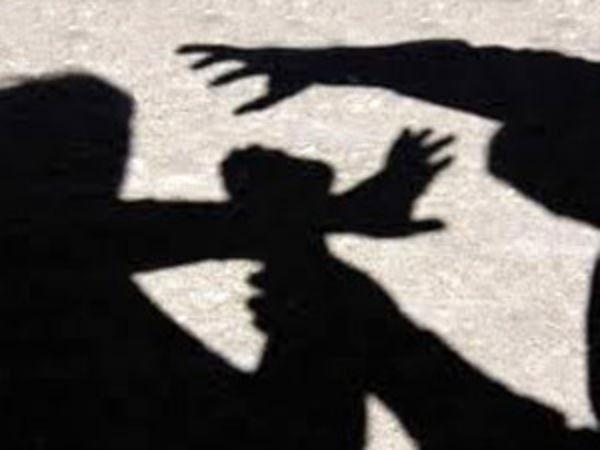 Two Groups of Muslims Clash During Ramzan Eid Festival at Kollegala Samandageri Two Groups of Muslims Clash During Ramzan Eid Festival at Kollegala Samandageri
