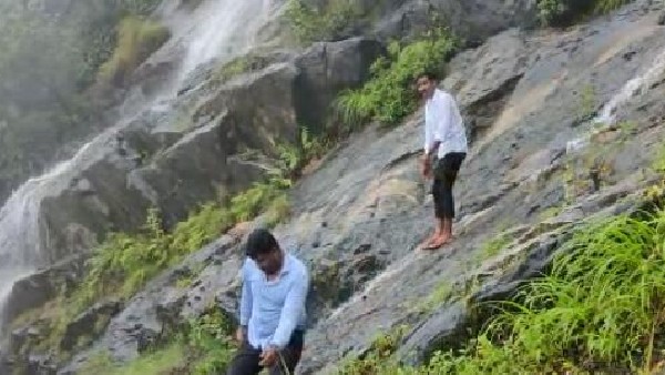 ಪ್ರವಾಸಿಗರ ಅನಪೇಕ್ಷಿತ ಕೃತ್ಯಗಳಿಂದ ಮಲಿನಗೊಳ್ಳುತ್ತಿರುವ ಘಾಟಿ