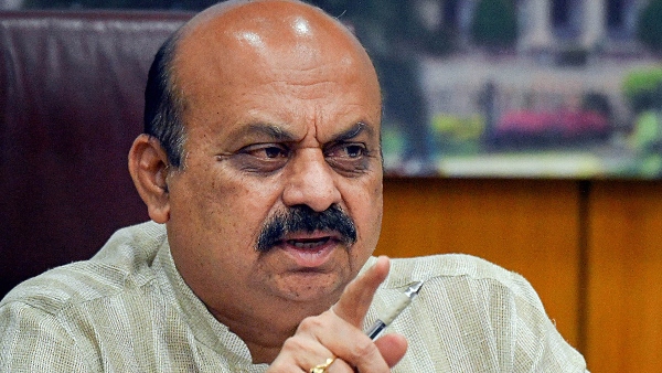 ಮಠಕ್ಕೆ ರಾಜಕಾರಣಿಗಳಿಗೆ ಬರಬೇಡಿ ಎನ್ನಲು ಆಗದು