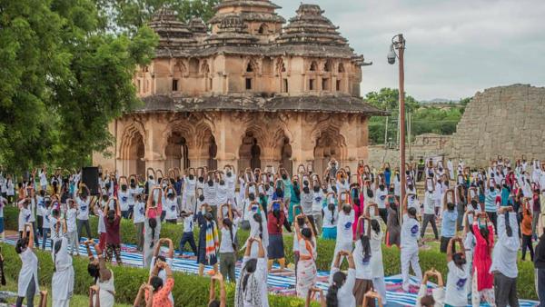 ಮೋದಿ ಕಾರ್ಯಕ್ರಮದ ನೇರ ಪ್ರಸಾರ