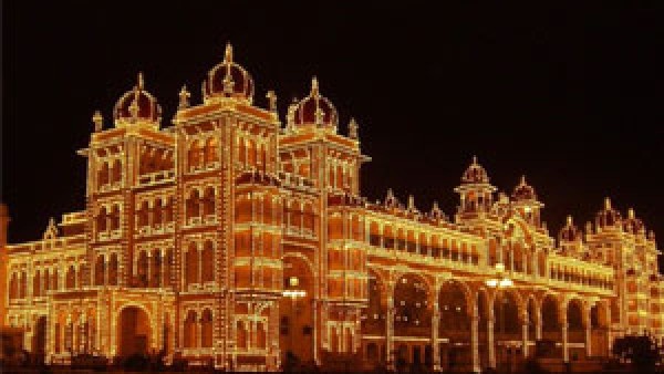 ಅರಮನೆ ವೆಬ್ಸೈಟ್ ವೀಕ್ಷಣೆಯಲ್ಲಿ ವಿದೇಶಿಗರೇ ಹೆಚ್ಚು