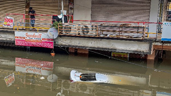 ಸುರಕ್ಷಿತ ಸ್ಥಳಗಳಿಗೆ ಸ್ಥಳಾಂತರ