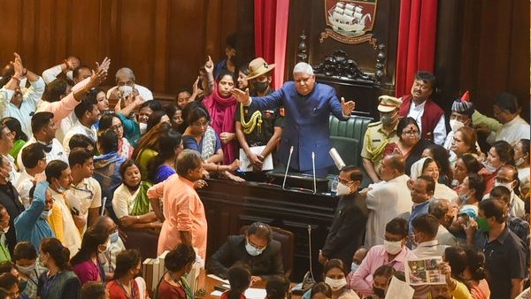 ಮೇಲ್ಮನೆ ನಿಭಾಯಿಸುವ ಹೊಣೆಗಾರಿಕೆ