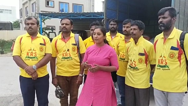 KRS Party workers Unearthed Illegal Transport of Anna Bhagya Rice KRS Party workers Unearthed Illegal Transport of Anna Bhagya Rice