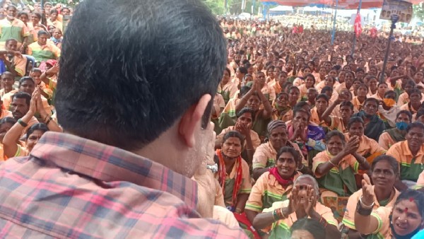 ಪೌರ ಕಾರ್ಮಿಕರ ಬೇಡಿಕೆಗೆ ಈಡೇರಿಸಲು ಬಿಗಿ ಪಟ್ಟು