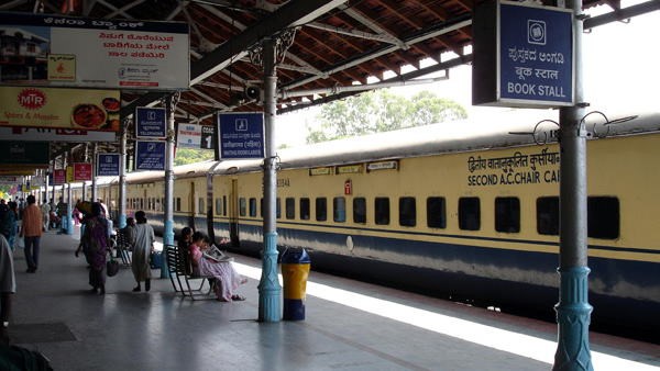 ರಾಜ್ಯದ ಬೇಡಿಕೆ ಈಡೇರಿಸಬೇಕು