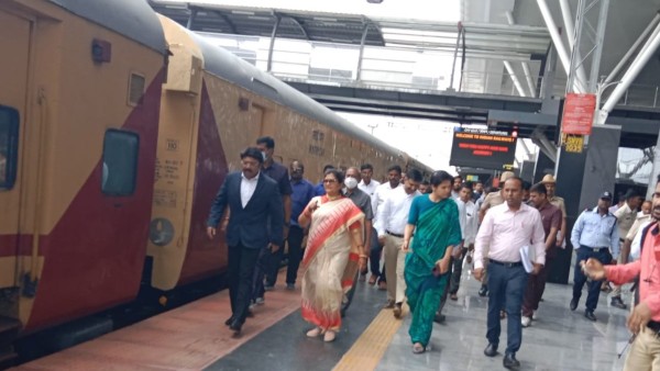 ಕಾಶಿಗೆ ಭೇಟಿ ನೀಡುವುದು ಹಿಂದೂಗಳ ಆಸೆ
