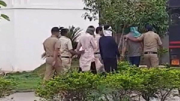 ಮೆಡಿಕಲ್ ಸ್ಟೋರ್ನಿಂದ ಹೋಗುತ್ತಿದ್ದಾಗ ಘಟನೆ