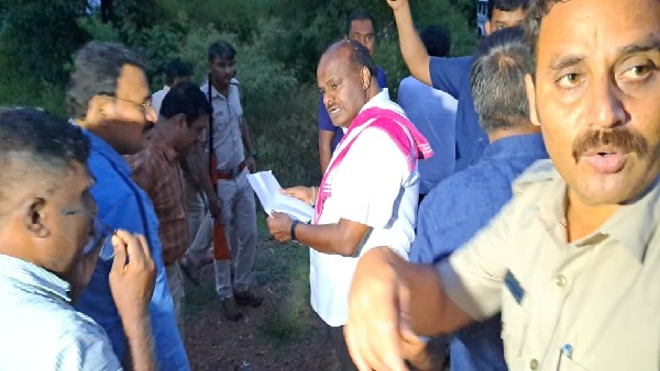 ಅರಣ್ಯ ಅಧಿಕಾರಿಗಳ ವಿರುದ್ಧ ಆಕ್ರೋಶ