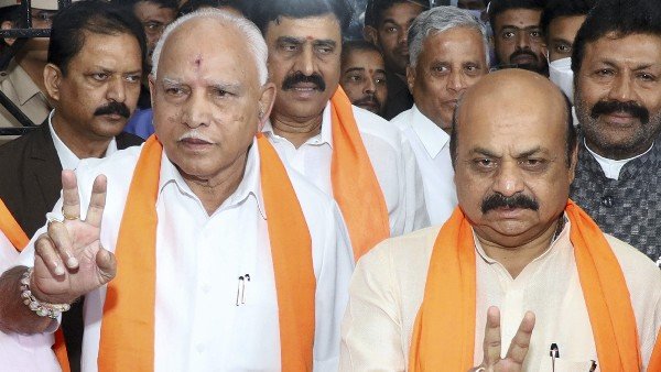 ಬೊಮ್ಮಾಯಿ 'ಆತಂಕೋತ್ಸವ' ಎದುರಿಸುತ್ತಿದ್ದಾರೆ!