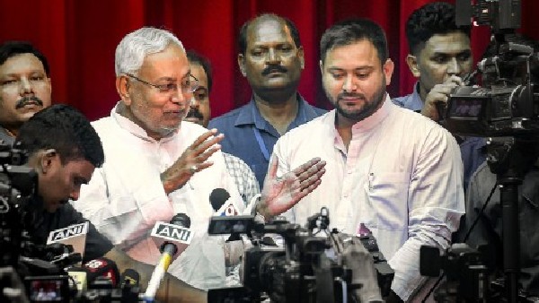 ದೇಶವನ್ನು ಉಳಿಸುವುದು, ಇಲ್ಲ ನಾಶಕ್ಕೆ ಸಹಕರಿಸುವುದು!