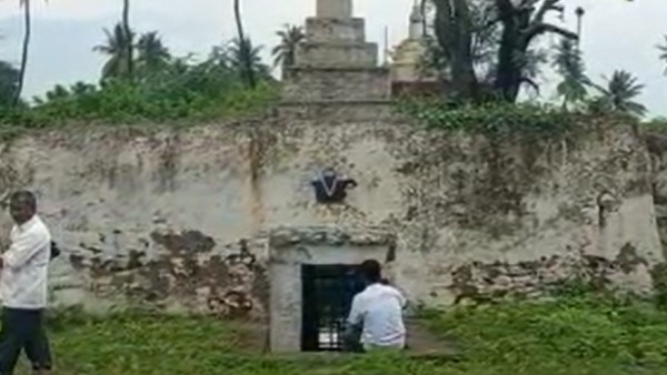 ಜನಪ್ರತಿನಿಧಿಗಳ ವಿರುದ್ಧ ಜನಾಕ್ರೋಶ
