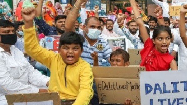 Dalit Boy Beaten By Teacher For touching Drinking water pot dies in Rajasthan Dalit Boy Beaten By Teacher For touching Drinking water pot dies in Rajasthan