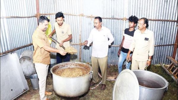 ದಿನಕ್ಕೆರಡು ಬಾರಿ ಪೌಷ್ಠಿಕ ಆಹಾರ