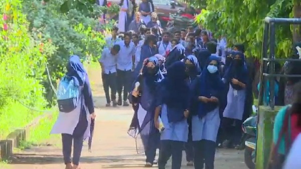 ಟಿಸಿ ಪಡೆಯಲು ಸಚಿವ ಬಿ.ಸಿ ನಾಗೇಶ್ ಕಾರಣ