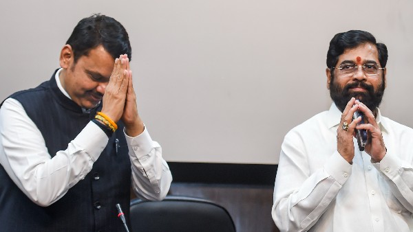 There is a possibility of cabinet expansion of Maharashtra government. Eknath Shinde lead government may get new ministers. ಮಹಾರಾಷ್ಟ್ರದ ರಾಜಭವನದಲ್ಲಿ ಮಂಗಳವಾರ ಬೆಳಗ್ಗೆ 11 ಗಂಟೆಗೆ ಮಹಾರಾಷ್ಟ್ರ ಸಚಿವ ಸಂಪುಟ ವಿಸ್ತರಣೆಯಾಗುವ ಸಾಧ್ಯತೆ ಇದೆ ಎಂದು ಮೂಲಗಳು ಸೋಮವಾರ ತಿಳಿಸಿವೆ. There is a possibility of cabinet expansion of Maharashtra government. Eknath Shinde lead government may get new ministers. ಮಹಾರಾಷ್ಟ್ರದ ರಾಜಭವನದಲ್ಲಿ ಮಂಗಳವಾರ ಬೆಳಗ್ಗೆ 11 ಗಂಟೆಗೆ ಮಹಾರಾಷ್ಟ್ರ ಸಚಿವ ಸಂಪುಟ ವಿಸ್ತರಣೆಯಾಗುವ ಸಾಧ್ಯತೆ ಇದೆ ಎಂದು ಮೂಲಗಳು ಸೋಮವಾರ ತಿಳಿಸಿವೆ.
