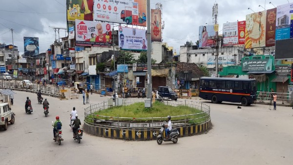 ವ್ಯಾಪಾರಿಗಳು ಹೈರಾಣ