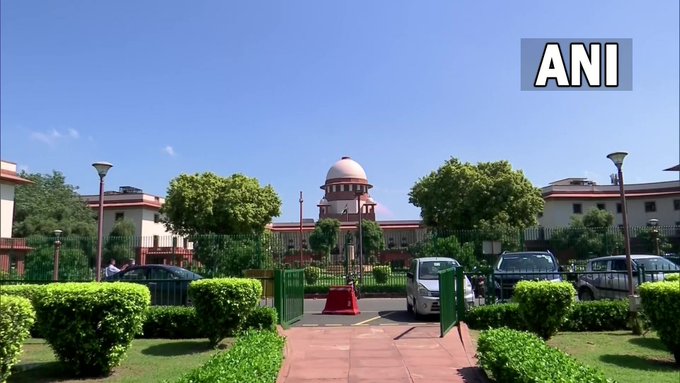 Karnataka hijab row; Supreme court issues notice to state government Karnataka hijab row; Supreme court issues notice to state government