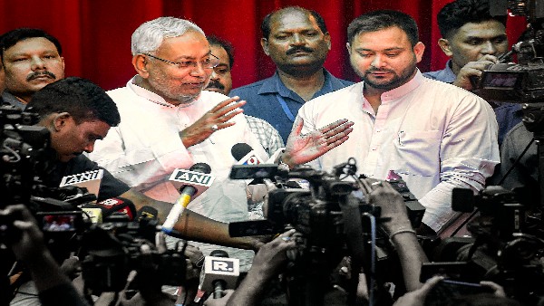 Bihar Dy CM Tejaswi Yadav Promises Creation Of 10 Lakh Jobs In State Bihar Dy CM Tejaswi Yadav Promises Creation Of 10 Lakh Jobs In State