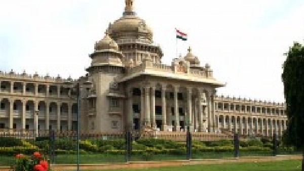 ಆಸ್ತಿ ತಮ್ಮದೆಂದರೆ ದಾಖಲೆಗಳನ್ನು ಸಲ್ಲಿಸಲಿ