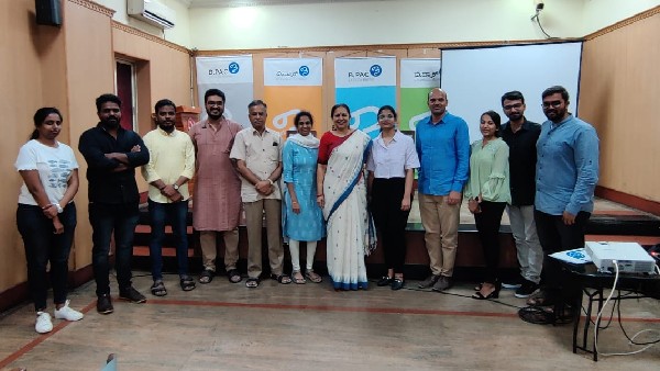 ರಸ್ತೆಗಳ ನಿರ್ಮಾಣ ಮತ್ತು ನಿರ್ವಹಣೆ ಮುಖ್ಯ ಸಮಸ್ಯೆ