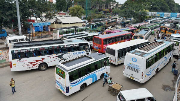 Private Buses Capitalises on High Demand in Dasara, Government Show Ignorance Private Buses Capitalises on High Demand in Dasara, Government Show Ignorance