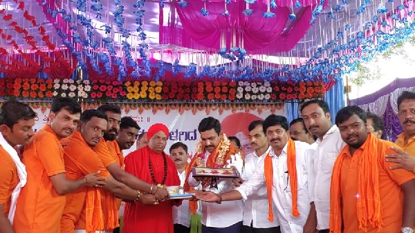 ಬಸವಣ್ಣರ ತತ್ವವನ್ನು ಪಾಲಿಸಿದ ರಾಜಕಾರಣಿ ಬಿಎಸ್ವೈ