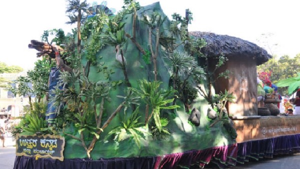 ಗಮನ ಸೆಳೆಯಲಿರುವ ವಿವಿಧ ಜಿಲ್ಲೆಗಳ ಚಿತ್ರಗಳು