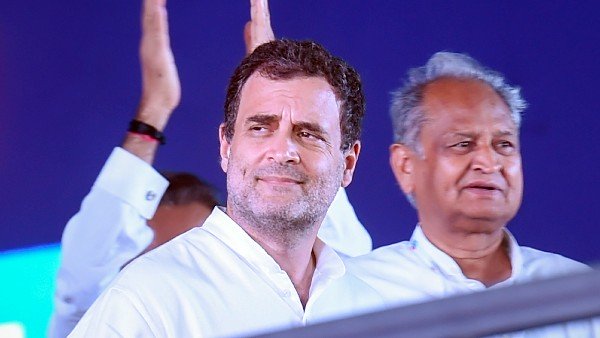ಸಿಎಂ ಸ್ಥಾನ ಬಿಟ್ಟುಕೊಡಲ್ಲ ಎಂದಿದ್ದ ಗೆಹ್ಲೋಟ್