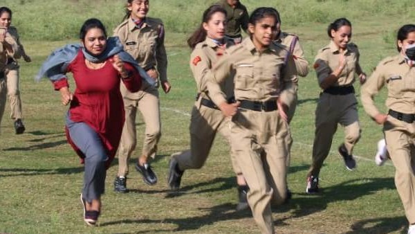 ಮಹಿಳಾ 3,000 ಅಗ್ನಿವೀರರು