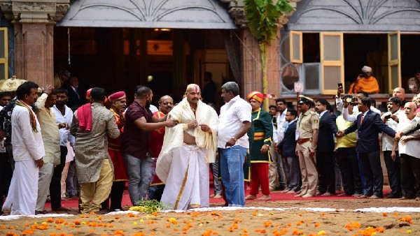 ಕಾಳಗಕ್ಕೆ ಸೂಚನೆ ನೀಡಿದ್ದ ಯದುವೀರ್