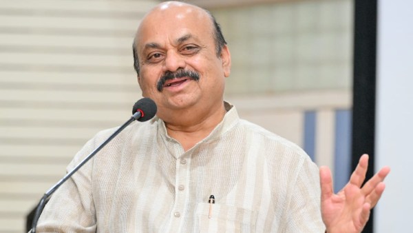 ಮುಖ್ಯಮಂತ್ರಿಗಳಿಗೆ ಅಂಕ ನೀಡಿ