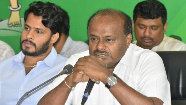 ಎಚ್. ಡಿ. ಕುಮಾರಸ್ವಾಮಿ ಪತ್ರಿಗೋಷ್ಠಿ ನಡೆಸಿದ್ದರು