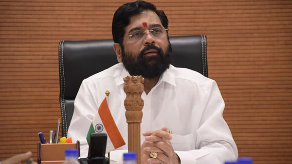 Vande Mataram Mandatory Instead of Hello: Order from Maharashtra Governament Vande Mataram Mandatory Instead of Hello: Order from Maharashtra Governament