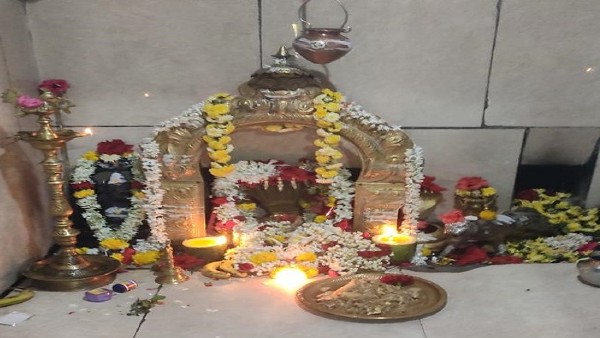 ಮಹಿಳೆಯರು ದೇಗುಲಕ್ಕೆ ತೆರಳಲ್ಲ!