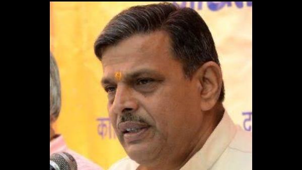 ಬಡತನ, ನಿರುದ್ಯೋಗದ ಎಚ್ಚರಿಕೆ ನೀಡಿದ ದತ್ತಾತ್ರೇಯ ಹೊಸಬಾಳೆ
