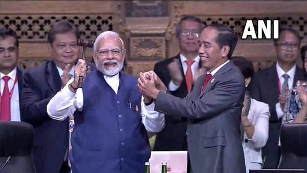 G-20 Presidency Handed Over To India; Next Year’s Summit To Be Held In New Delhi G-20 Presidency Handed Over To India; Next Year’s Summit To Be Held In New Delhi